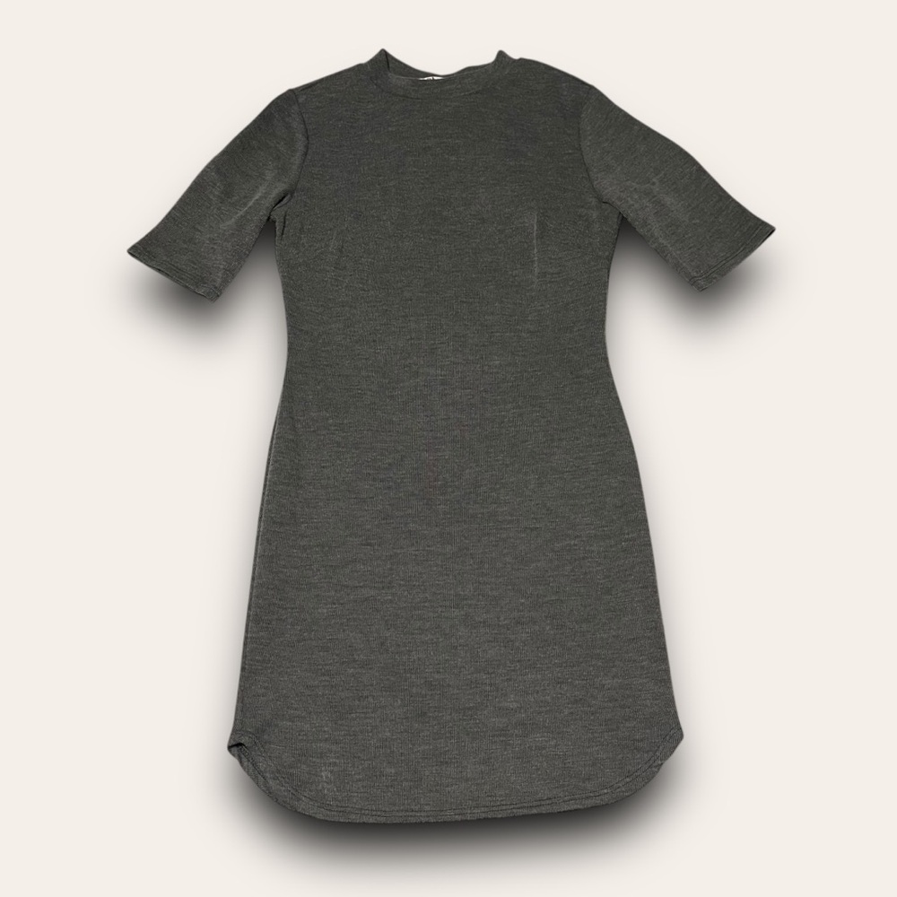 Embrace LA Muted Green Mini Tshirt Dress Size Medium Party Going Out